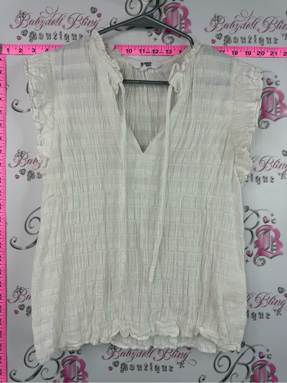 BB Dakota by Steve Madden tank top ruffle Cream Textured Ruffle Sleeve Top